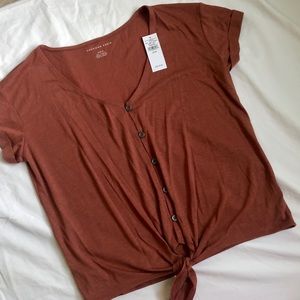 AE BUTTON DOWN TIE TOP (NEW WITH TAGS)